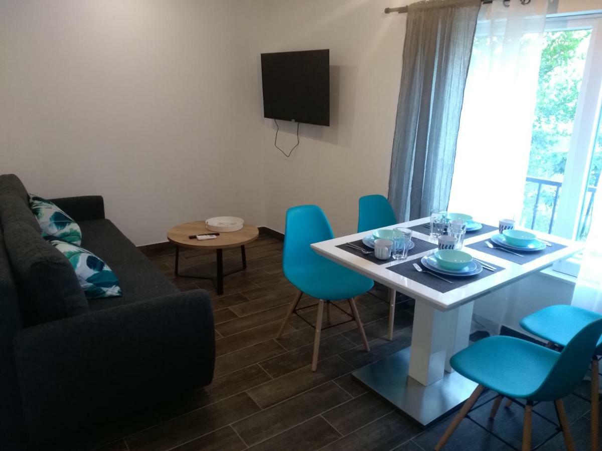Apartment Simply Rodin Kaštela Extérieur photo