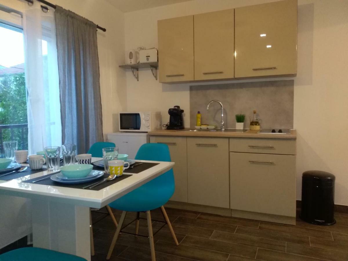 Apartment Simply Rodin Kaštela Extérieur photo